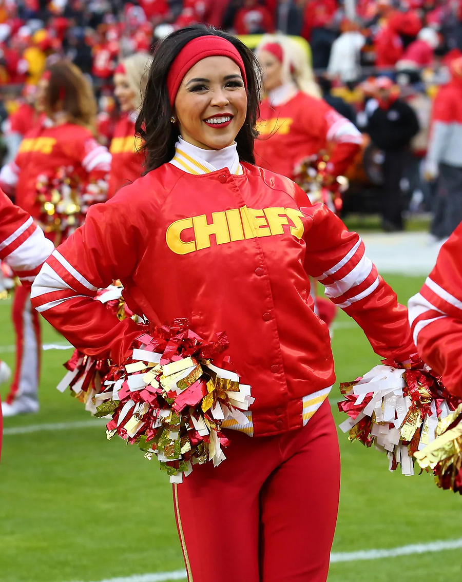 Kansas City Chiefs Cheerleaders Photos from Week 13 – Ultimate