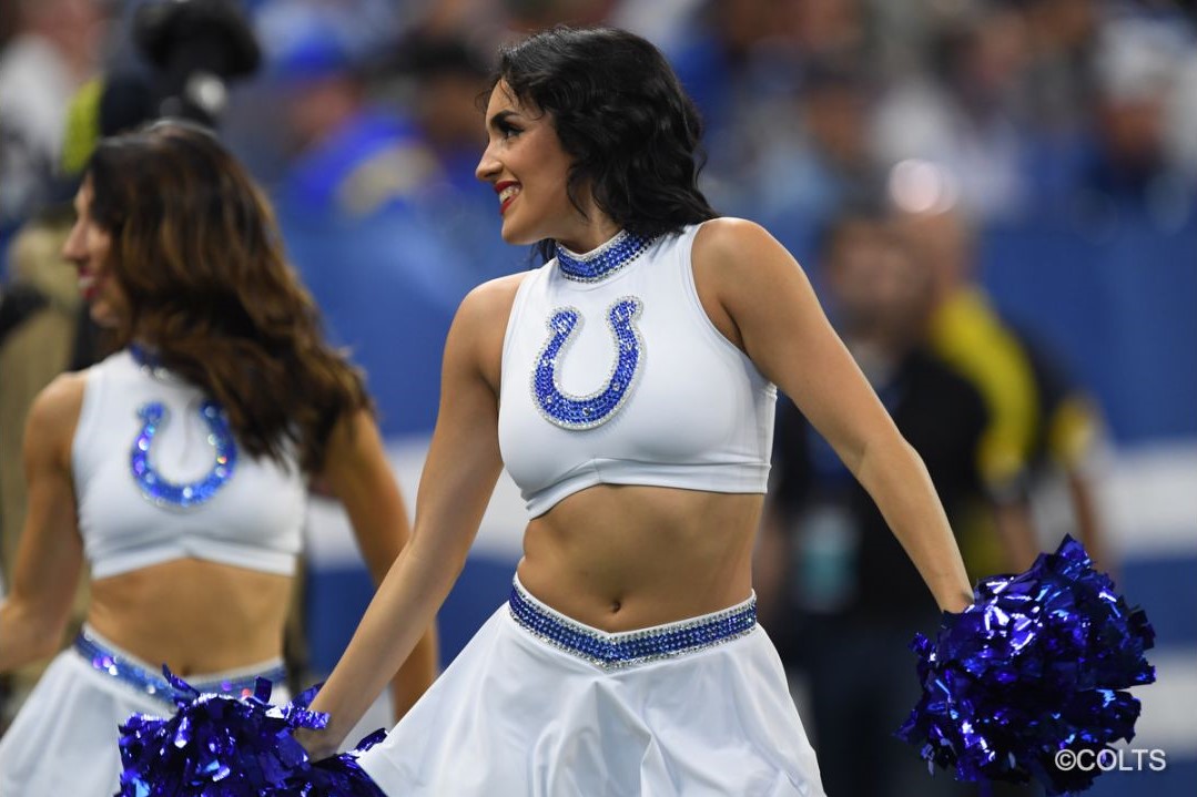 A Triple Treat of Holiday Cheer at the Colts-Texans Game – Ultimate  Cheerleaders